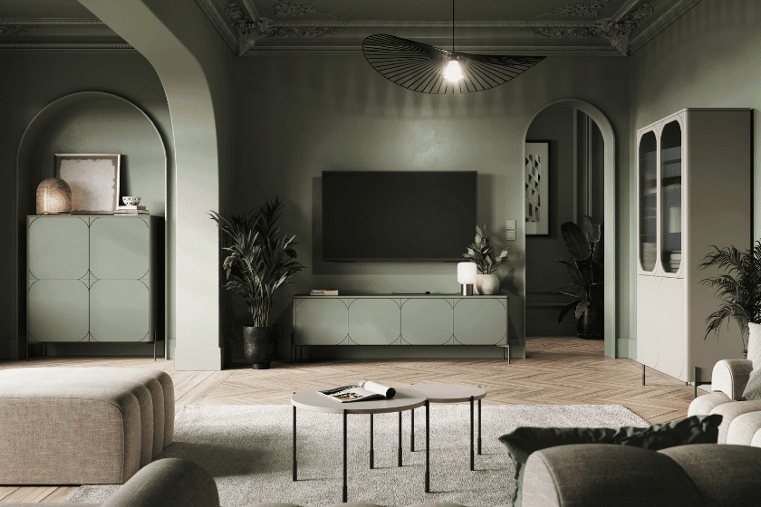 Elegancki salon w odcieniach zieleni z designerskimi meblami, dekoracyjnymi sztukateriami na suficie i nowoczesnym oświetleniem.