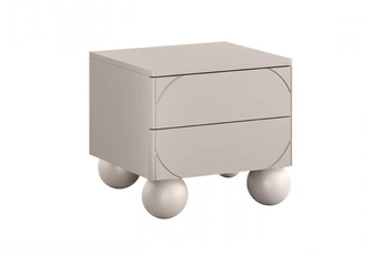 http://Szafka%20nocna%20z%20dwoma%20szufladami%20Sonatia%20II%20na%20nogach%20kulach%2045%20cm%20-%20kaszmir