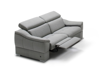 http://Sofa%20dwuosobowa%20Urban%20z%20manualną%20funkcją%20relaks%20(1%20część)