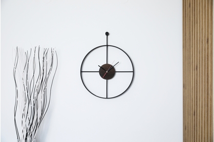 Stalowy zegar ścienny KAYU 43 Dąb wędzony w stylu Loft - Czarny - 50 cm