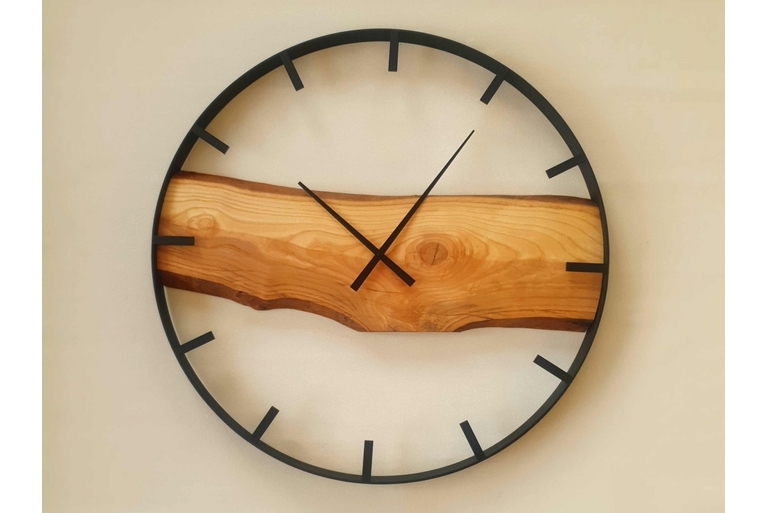 Drewniany zegar ścienny KAYU 34 Jesion w stylu Loft - Czarny - 70 cm
