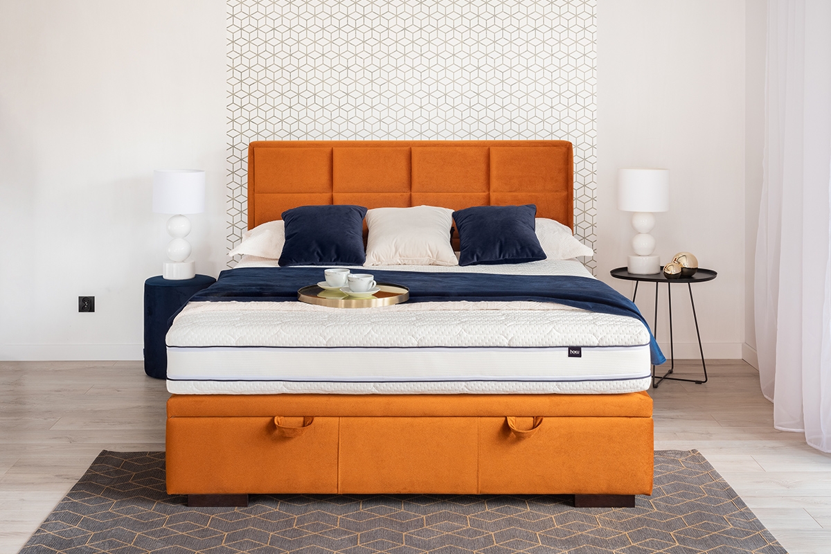 Łóżko sypialniane z tapicerowanym stelażem i pojemnikiem Menir - 160x200, nogi wenge  łóżko do sypialni z wysokim wezgłowiem 