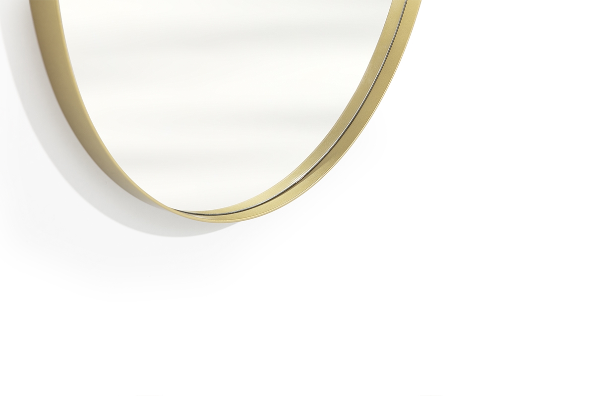 Okrągłe lustro Nicole w metalowej ramie 60 cm - złote lustro do salonu