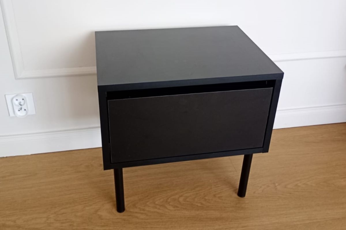 Szafka nocna Dunari z szufladą 47 cm - czarny - Wyprzedaż ekspozycji