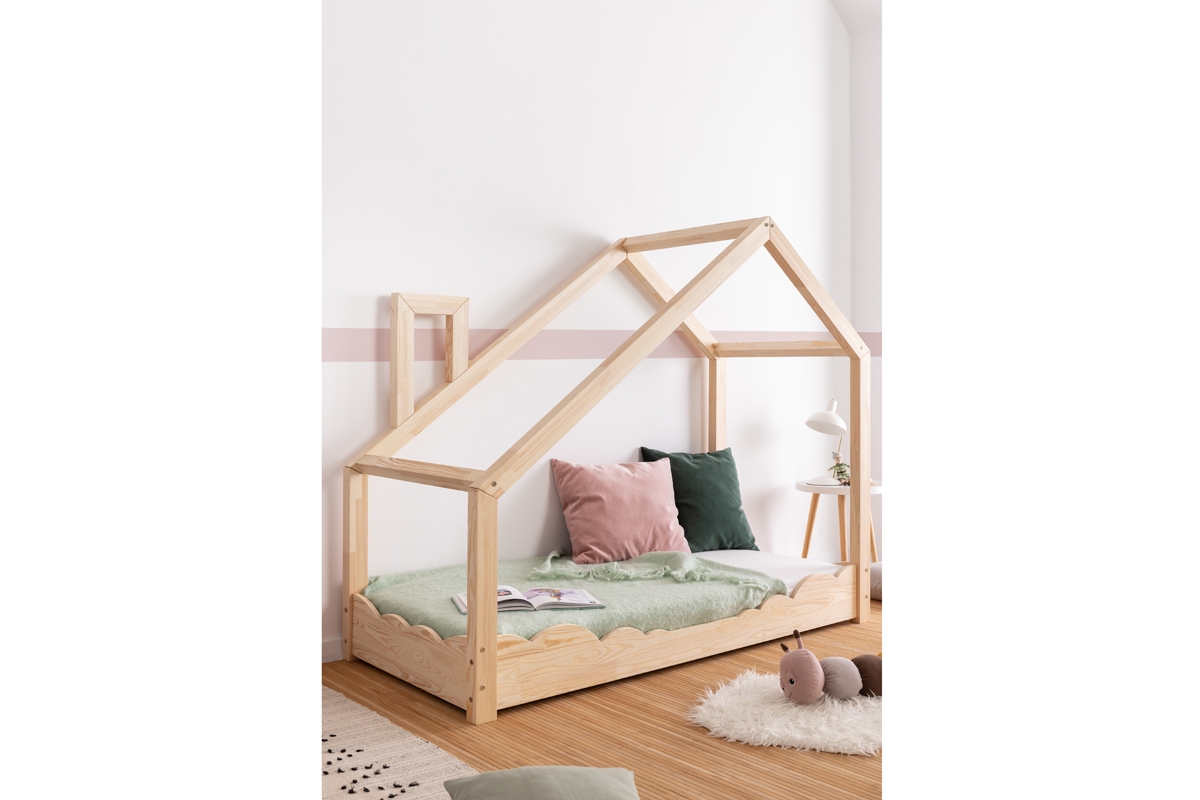 Łóżko dziecięce domek z kominem Luppo D łóżeczko drewniane 