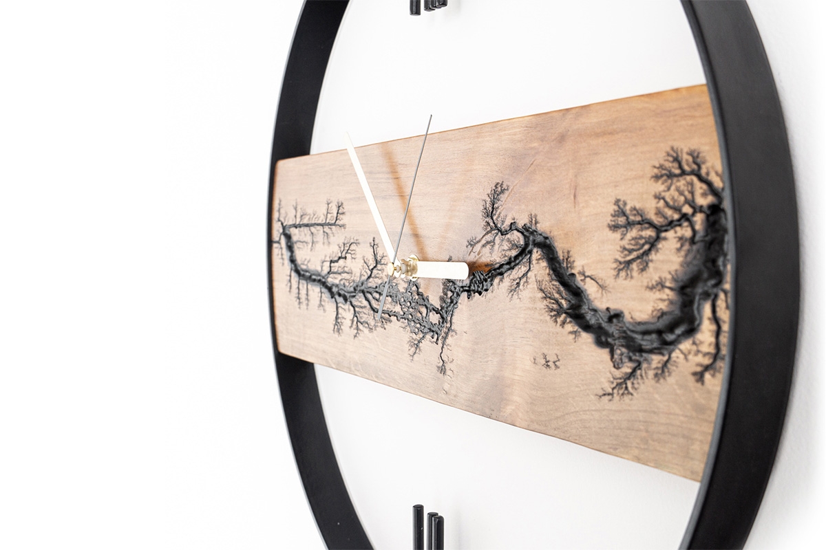 Drewniany zegar ścienny KAYU 03 Olcha w stylu Loft - Czarny- 43 cm Drewniany zegar ścienny KAYU 03 Olcha w stylu Loft - Czarny- 43 cm