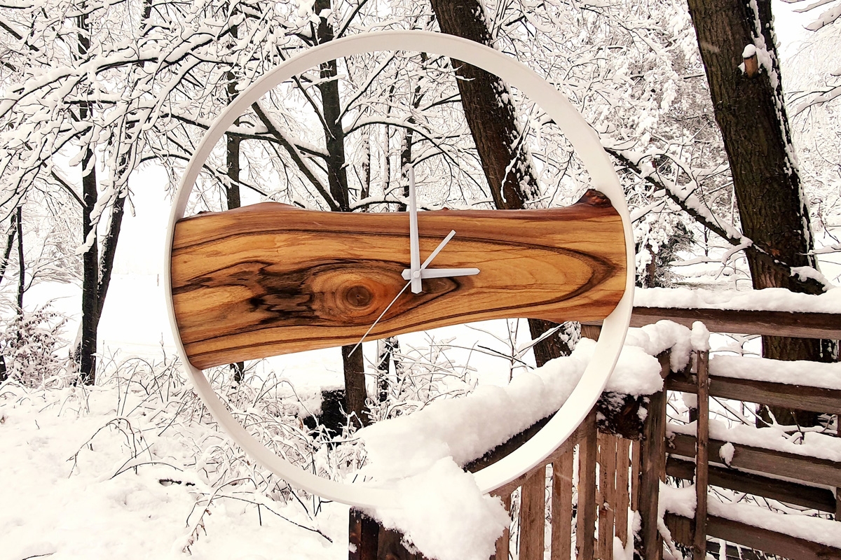 Drewniany zegar ścienny KAYU 15 Orzech w stylu Loft - Biały - 50 cm Drewniany zegar ścienny KAYU 15 Orzech w stylu Loft - Biały - 50 cm