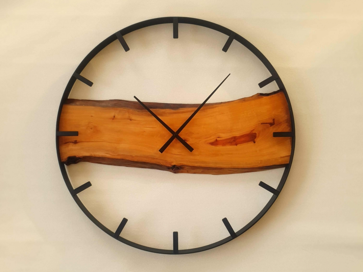 Drewniany zegar ścienny KAYU 27 Grusza w stylu Loft - Czarny - 70 cm Drewniany zegar ścienny KAYU 27 Grusza w stylu Loft - Czarny - 70 cm