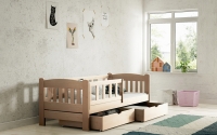 Łóżko dziecięce drewniane Alvins z szufladami - sosna, 90x180 Łóżko dziecięce drewniane Alvins - Kolor Sosna - aranżacja