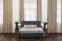 Łóżko sypialniane z tapicerowanym stelażem i pojemnikiem Misel - 160x200 łóżko tapicerowane z wysokim wezgłowiem z przeszyciami 