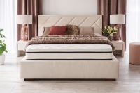 Łóżko tapicerowane sypialniane ze stelażem Tiade - 180x200  łóżko sypialniane Tiade z drewnianymi nóżkami 