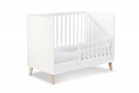 Drewniane łóżeczko dla niemowlaka z szufladą i barierką Noah - biały/dąb, 120x60 białe łóżeczko z barierką  
