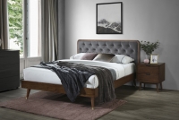 Łóżko Cassidy 160x200 - popielaty / orzech łóżko tapicerowane w stylu chesterfield