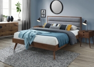 Drewniane łóżko z tapicerowanym wezgłowiem Orlando 160x200 - popielaty / orzech drewniane łóżko z tapicerowanym wezgłowiem orlando 160x200 - popielaty / orzech
