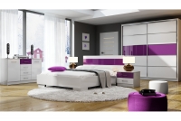 Łóżko sypialniane 160 x 200 Dubaj - biały / szkło jagodowe Łóżko sypialniane 160 x 200 Dubaj - biały / szkło jagodowe - aranżacja