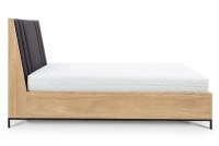 Łóżko do sypialni Black Loft 140x200 z pojemnikiem - dąb olejowany łóżko z wysokim tapicerowanym wezgłowiem