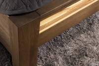 Drewniane łóżko do sypialni Velvet 76 z tapicerowanym wezgłowiem 160x200 - beż / Nordic 101 / dąb rustical Drewniane łóżko do sypialni Velvet 76 z tapicerowanym wezgłowiem 160x200 - beż / Nordic 101 / dąb rustical